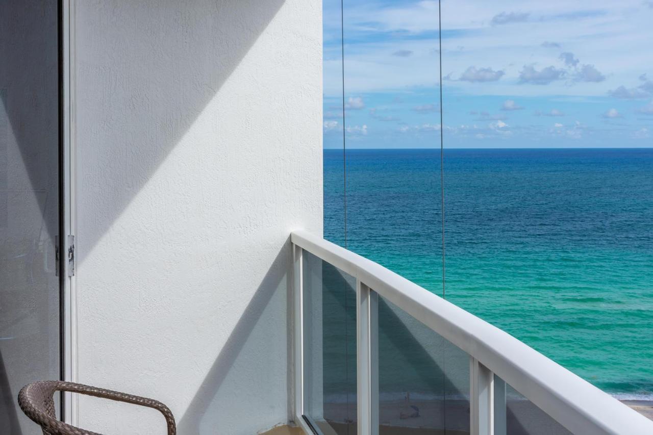 Hotel International Beach Tump Resort Ocean View 1100 Sf 1 Bed 1Bth Privately Owned Sunny Isles Miami Beach Extérieur photo